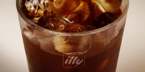 illy cold coffee refreshing