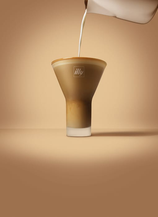 illy Malaysia Brew at Home caffe latte recipe